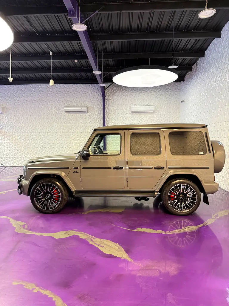 2025 Mercedes-Benz G-Class G 63 AMG - Japanese Specs - GCC Ready - Image 5