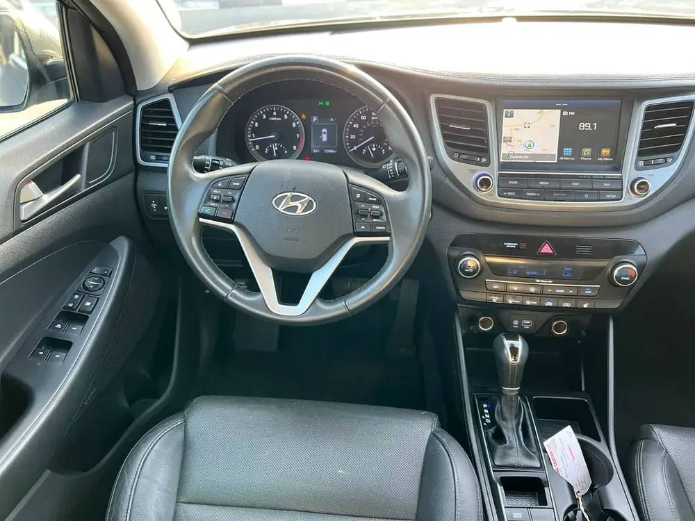 2018 Hyundai Tucson SEL+ 2.0L V4 -  AWD 4x4 - Rear Camera - Leather Seat - Image 12