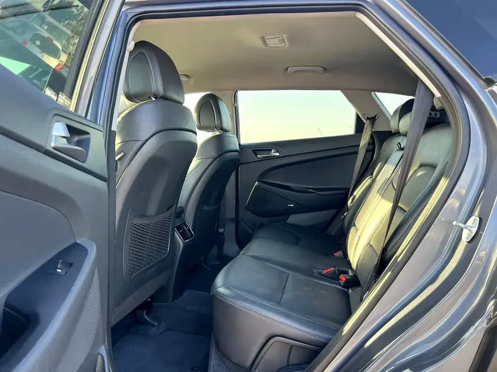 2018 Hyundai Tucson SEL+ 2.0L V4 -  AWD 4x4 - Rear Camera - Leather Seat - Image 16