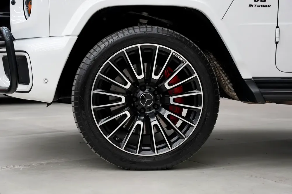 Mercedes-Benz G-Class G 63 AMG 2025 | Double Night Package | Japanese Specs | Like New Condition| - Image 9