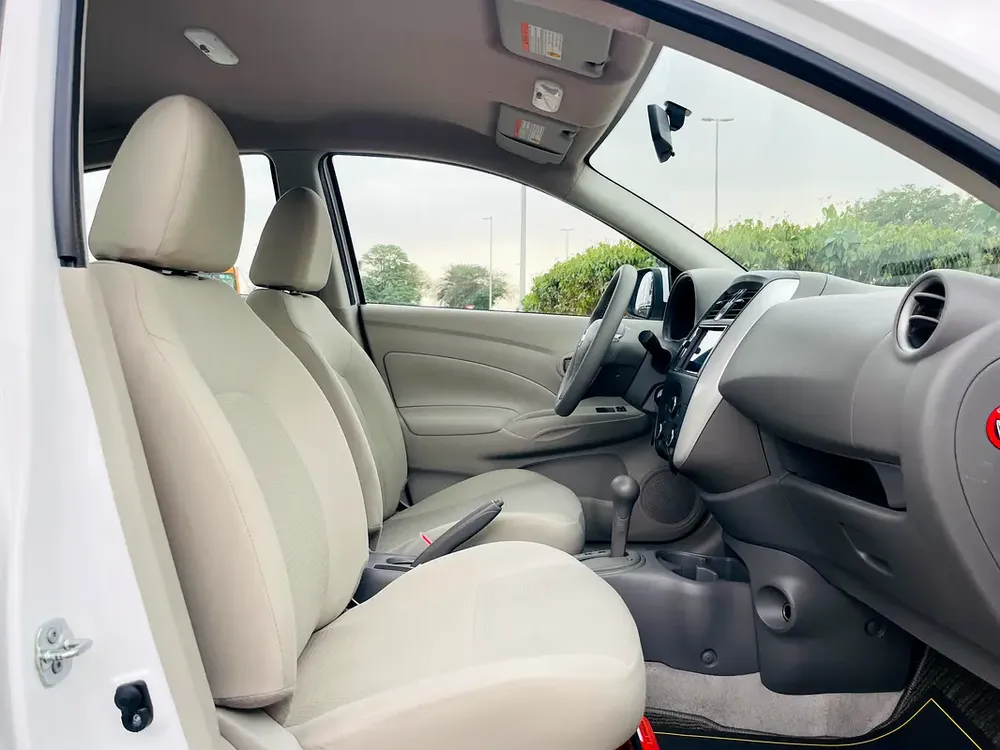 UNLIMITED MILEAGE WARANTY / SV + 1.5L + NAVIGATION + CAMERA + SENSORS / IN HOUSE FINANCE - Image 17