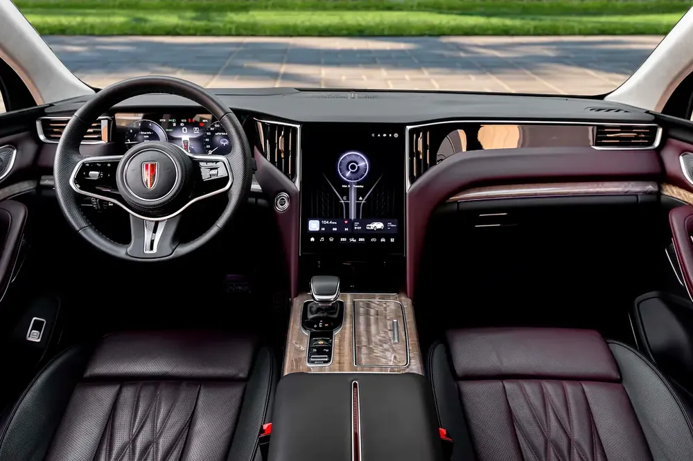 Hongqi HS7 Deluxe | 2,938 P.M | 0% Downpayment | WARRANTY!! - Image 8