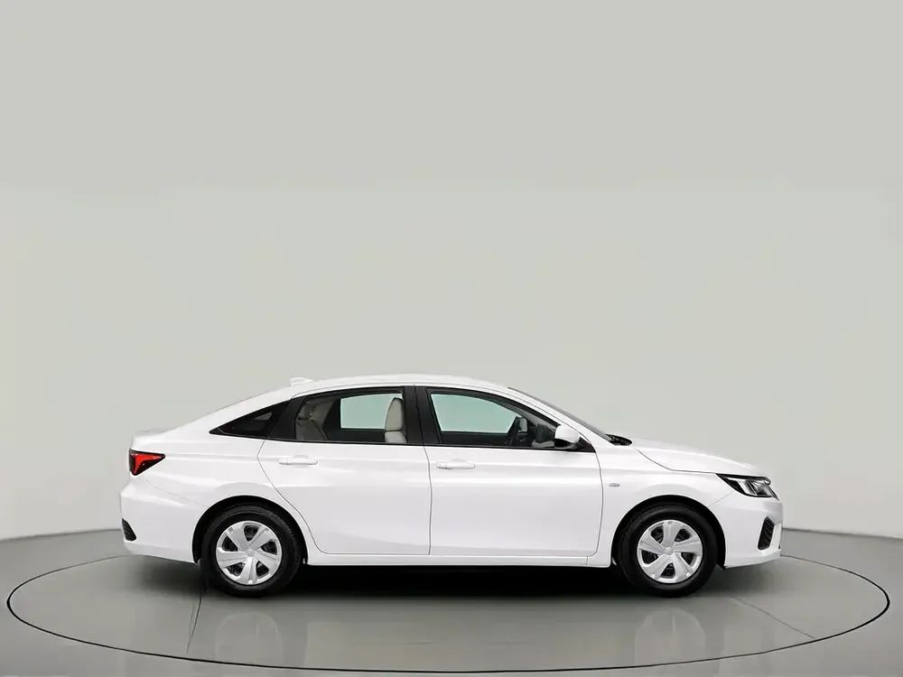 AED 619/month | 0 Downpayment | Free 3 Months Warranty | 30 Day Return | TOYOTA YARIS 2023 - Image 5