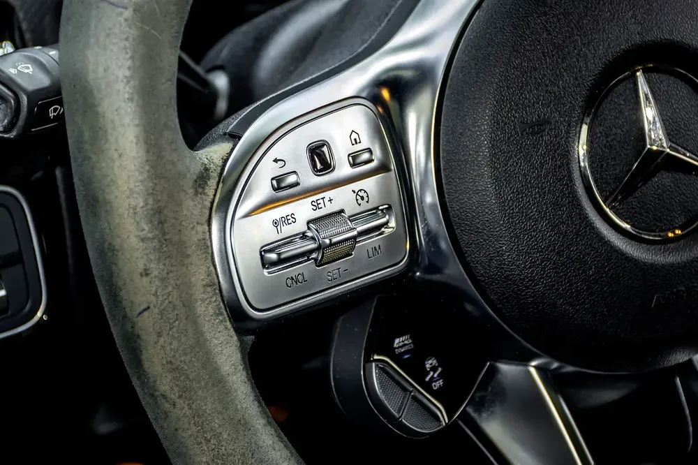 Mercedes-Benz A-Class 35 AMG 2023 - Image 12