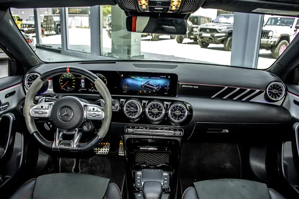 Mercedes-Benz A-Class 35 AMG 2023 - Image 16