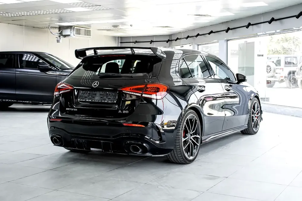 Mercedes-Benz A-Class 35 AMG 2023 - Image 6