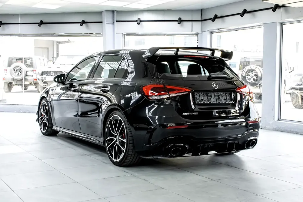 Mercedes-Benz A-Class 35 AMG 2023 - Image 7