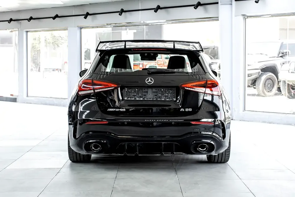 Mercedes-Benz A-Class 35 AMG 2023 - Image 8