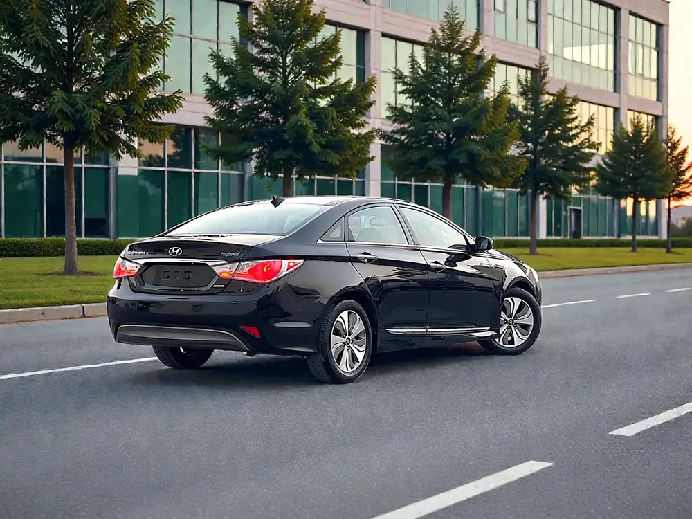 HYUNDAI SONATA | HYBRID | LIMITED | 2.4L V4 | WELL MAINTAINED - Image 5