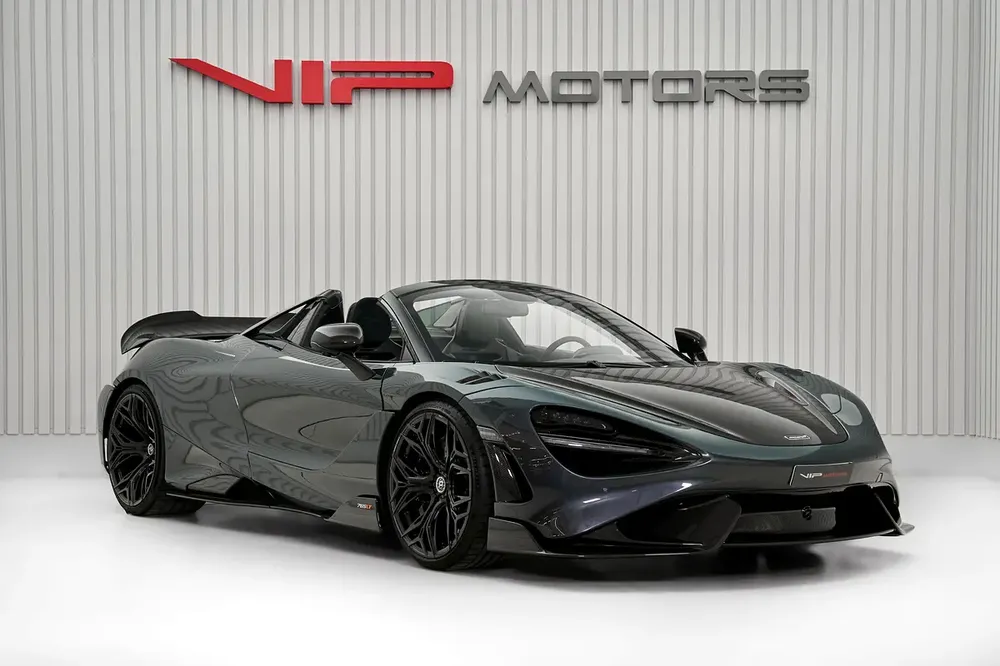 MCLAREN 765LT SPIDER, 2022, GCC, CARBON PACKAGE,DEALER WARRANTY, EXCELLENT CONDITION - Image 9
