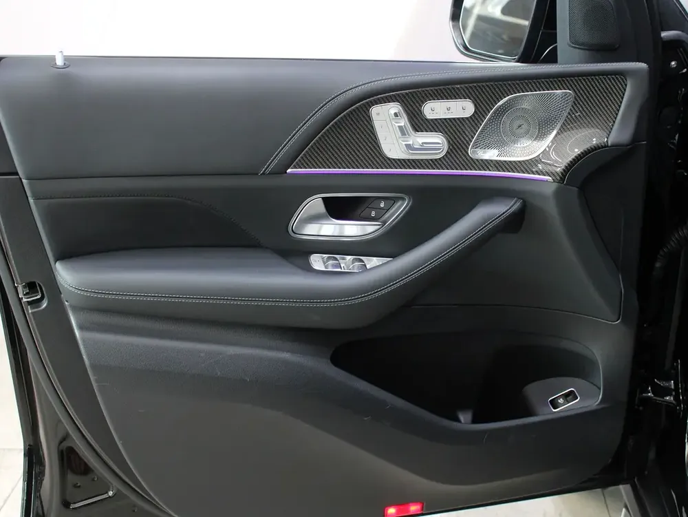2024 - Mercedes Benz GLS 63 AMG Fully Loaded - Image 15