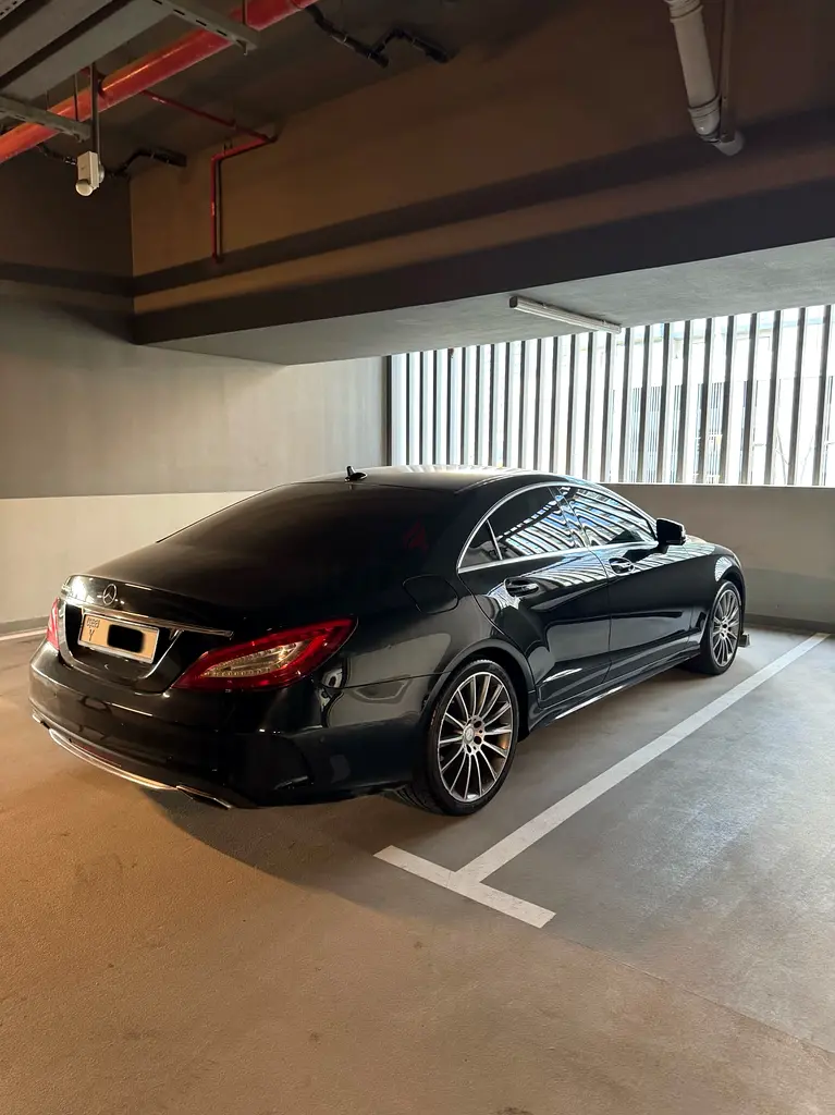 Mercedes CLS500 2015 GCC | 132k KM | V8 | Good Condition - Image 7