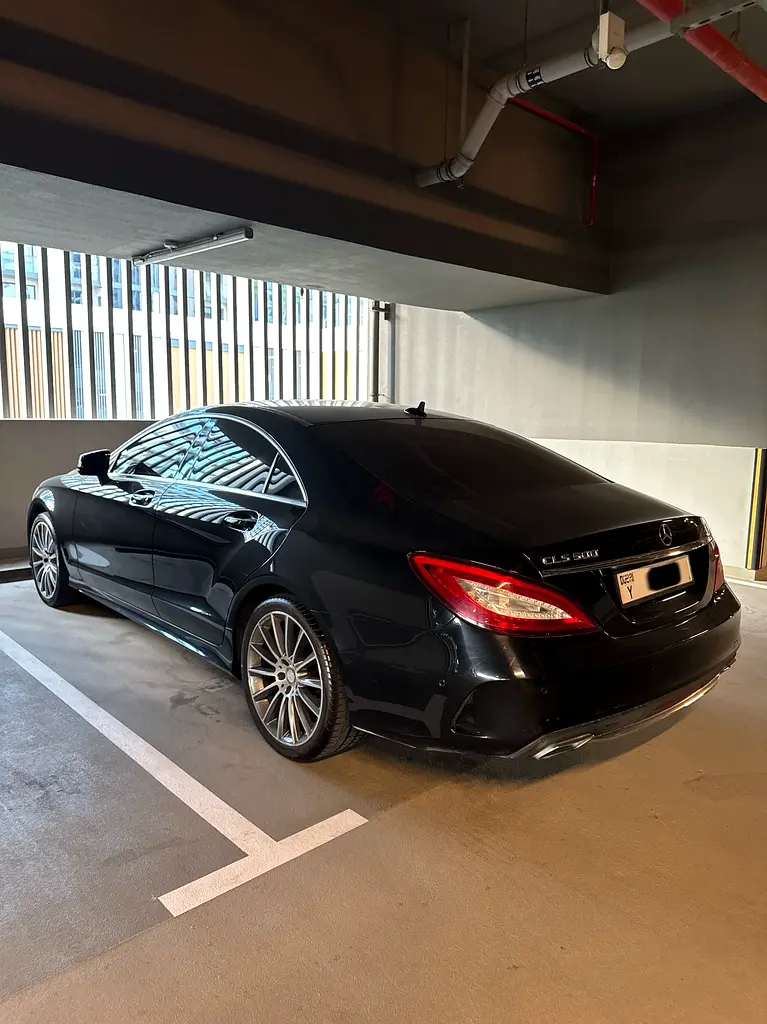 Mercedes CLS500 2015 GCC | 132k KM | V8 | Good Condition - Image 8