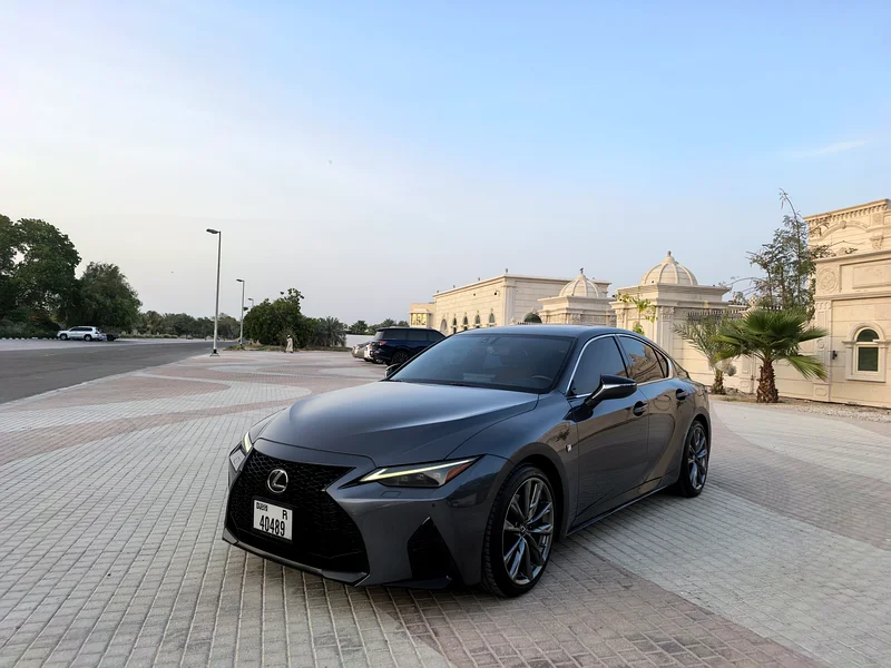 LEXUS IS350 F SPORT PACKAGE 2022 VERY LOW K.M ONLY 16000 FULL OPTION GCC - Image 12
