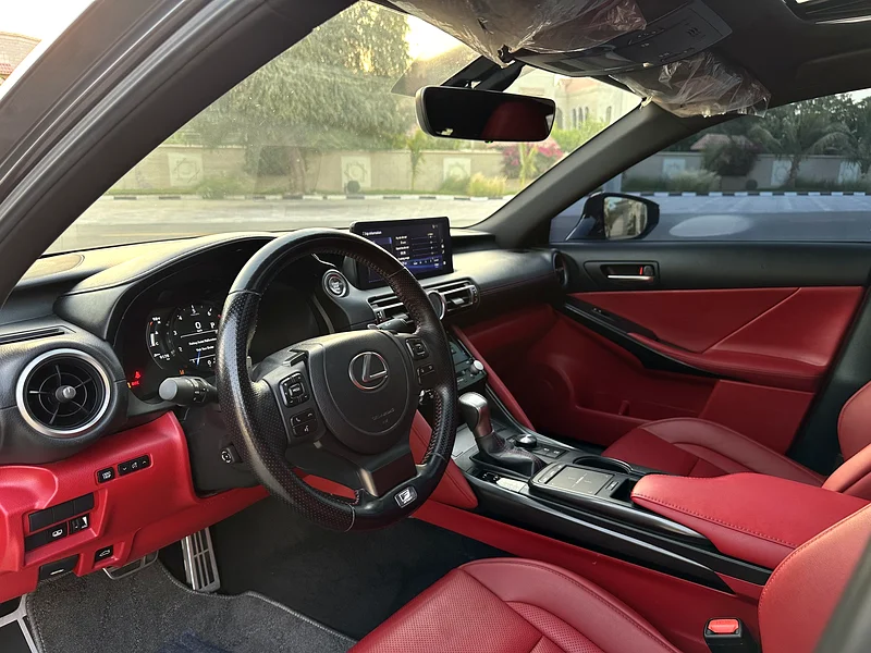 LEXUS IS350 F SPORT PACKAGE 2022 VERY LOW K.M ONLY 16000 FULL OPTION GCC - Image 5