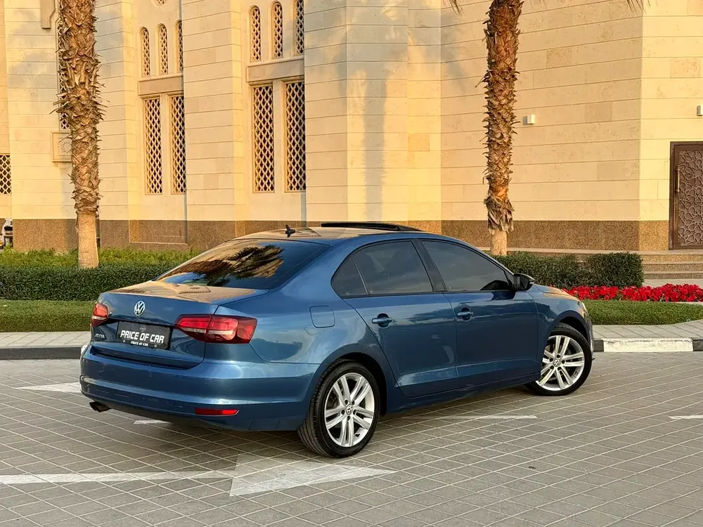 🔥 2018 Volkswagen Jetta SE 2.5L | GCC Specs | Stylish | Fuel Efficient | Excellent Condition 🔥 - Image 7
