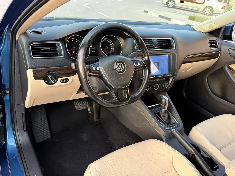 🔥 2018 Volkswagen Jetta SE 2.5L | GCC Specs | Stylish | Fuel Efficient | Excellent Condition 🔥 - Image 9