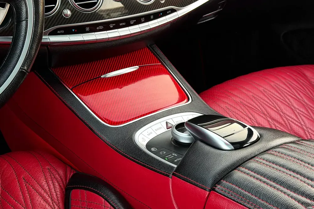 Mercedes Benz Brabus 850 2015 GCC Specifications (2 Keys / Single Owner) - Image 13