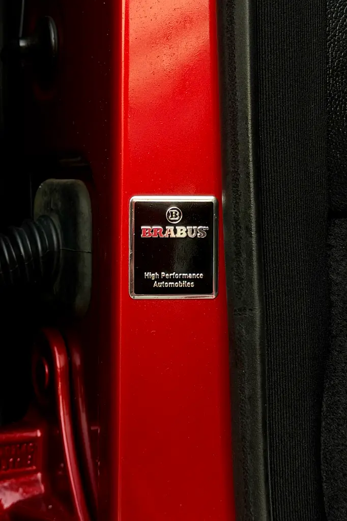 Mercedes Benz Brabus 850 2015 GCC Specifications (2 Keys / Single Owner) - Image 18