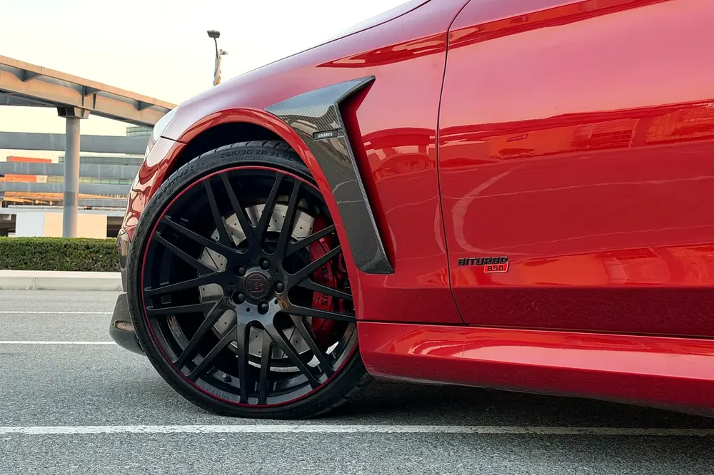 Mercedes Benz Brabus 850 2015 GCC Specifications (2 Keys / Single Owner) - Image 5