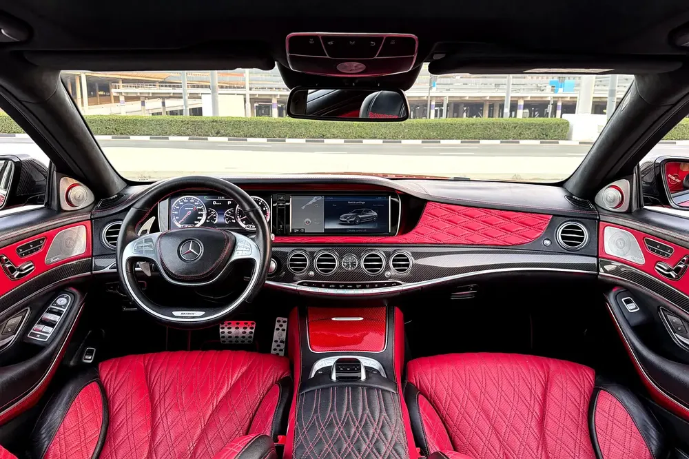 Mercedes Benz Brabus 850 2015 GCC Specifications (2 Keys / Single Owner) - Image 8