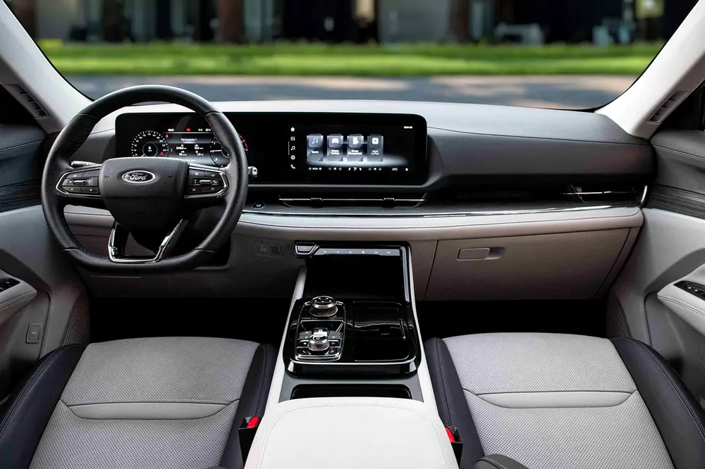 2,155 P.M |  Territory Titanium | 0% Downpayment | Ford Warranty! - Image 8