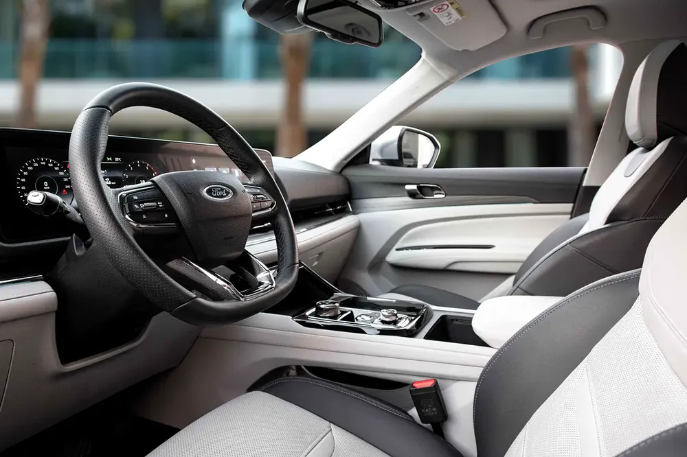 2,155 P.M |  Territory Titanium | 0% Downpayment | Ford Warranty! - Image 9