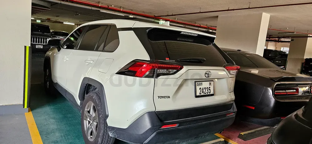 Toyota RAV4 2022 EX | GCC Specs | Low Mileage | Pristine Condition - Image 5