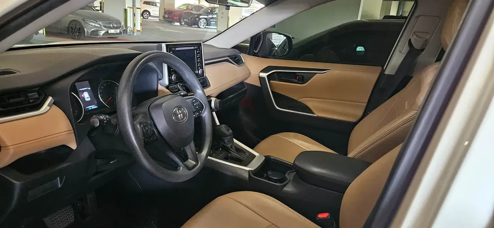 Toyota RAV4 2022 EX | GCC Specs | Low Mileage | Pristine Condition - Image 7