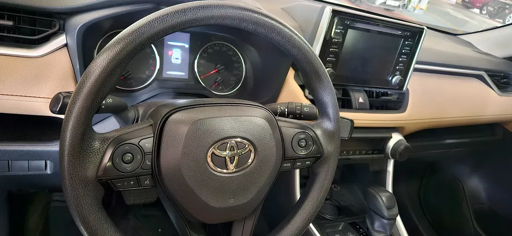 Toyota RAV4 2022 EX | GCC Specs | Low Mileage | Pristine Condition - Image 9