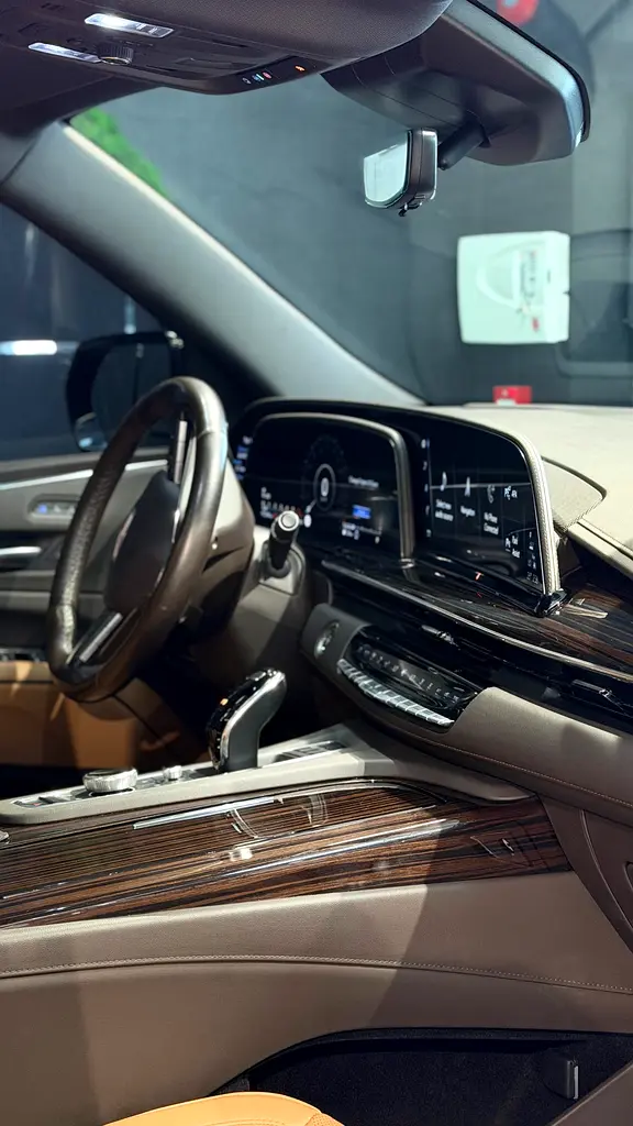 Pristine 2023 Cadillac Escalade Sport | GCC Specs | Warranty - Image 16