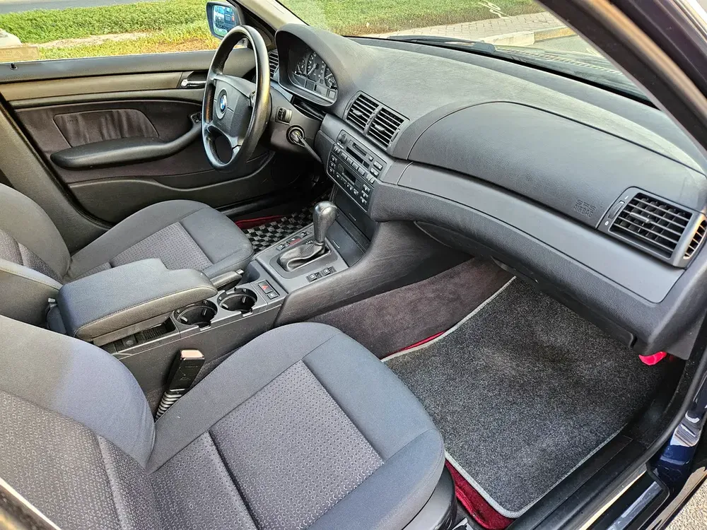 BMW 325I 2002 JAPAN IMPORTED - Image 9