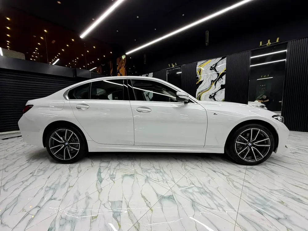 RAMADAN OFFER | AED 2,583 PM | M Sport | 3 Years Service and Warranty | Free Tinting and Ceramic - Image 4