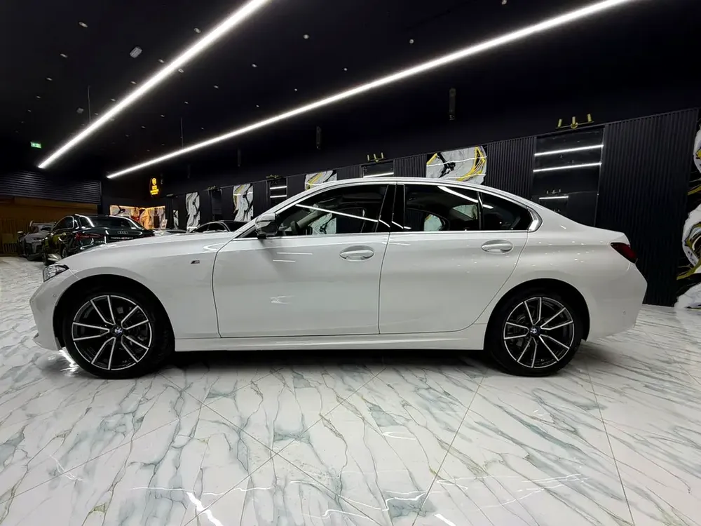 RAMADAN OFFER | AED 2,583 PM | M Sport | 3 Years Service and Warranty | Free Tinting and Ceramic - Image 5