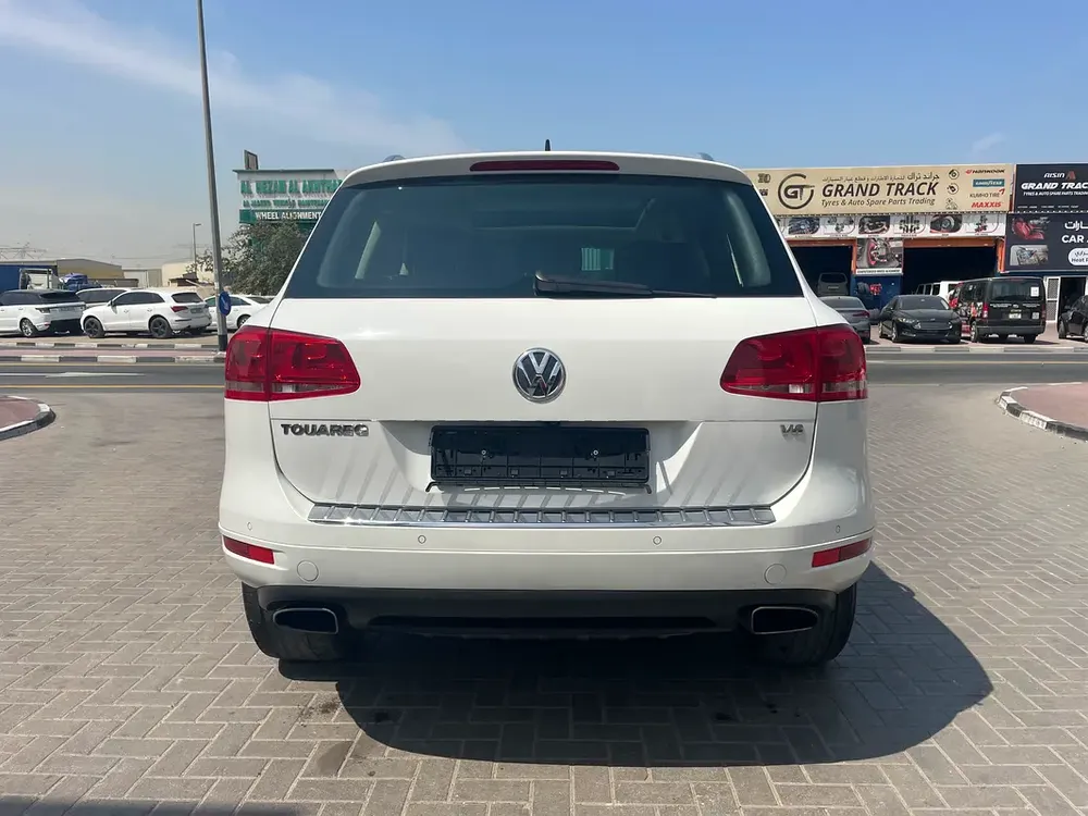 Volkswagen Touareg Comfortline 2014 - GCC Specs - Excellent Condition! - Image 17