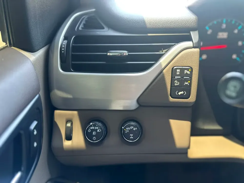 GMC YUKON SLT - Image 14