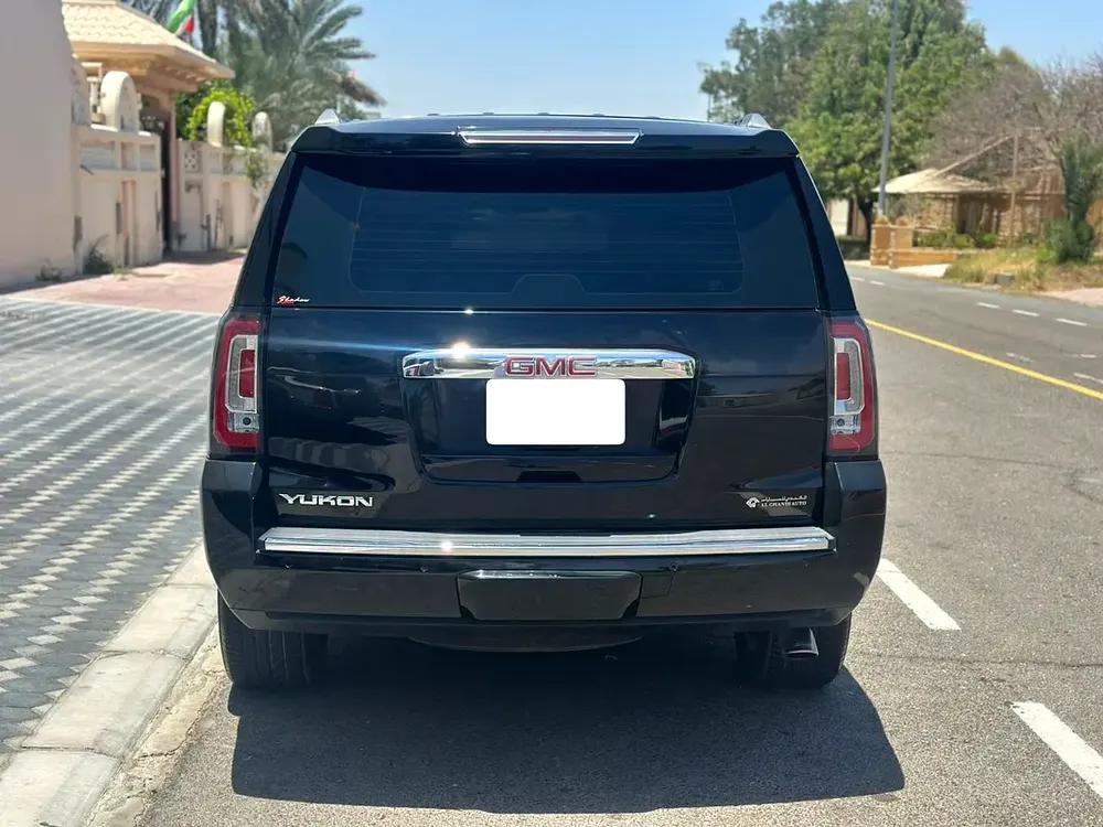 GMC YUKON SLT - Image 4