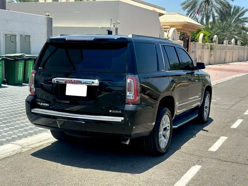 GMC YUKON SLT - Image 6