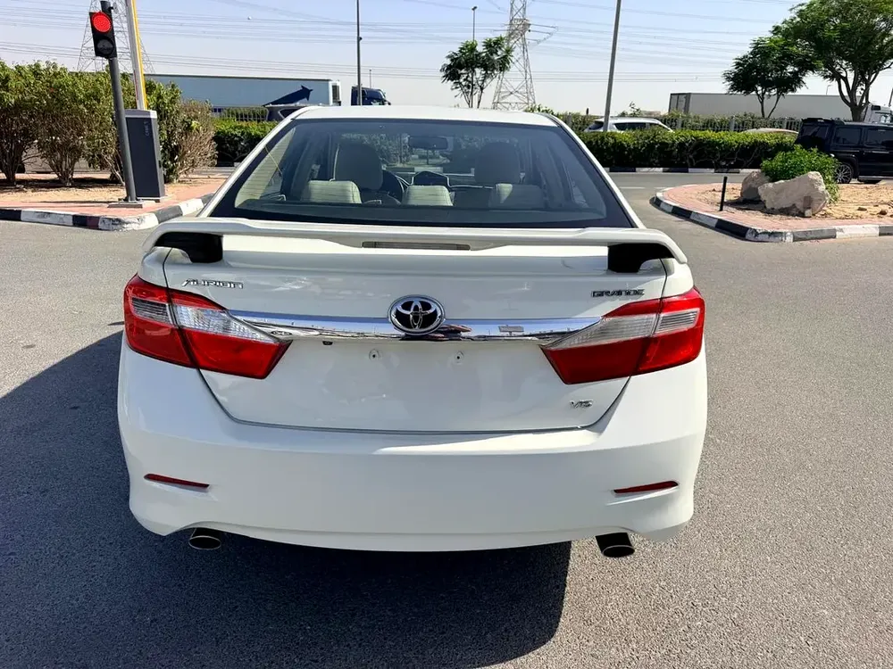 Toyota Aurion 2013 Grande GCC Specs - Pristine Condition - Image 6