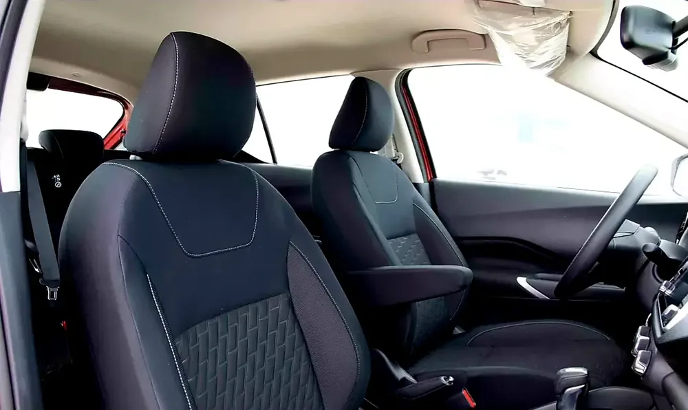 Nissan Kicks 2024 0% D:P  Insurancec & Registration free EMI starts 875 - Image 8