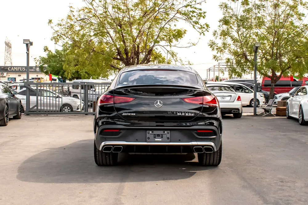 GLE 63 S 4MATIC+ AMG | 8,000 KM Only | Fresh Import | Excellent Condition - Image 7