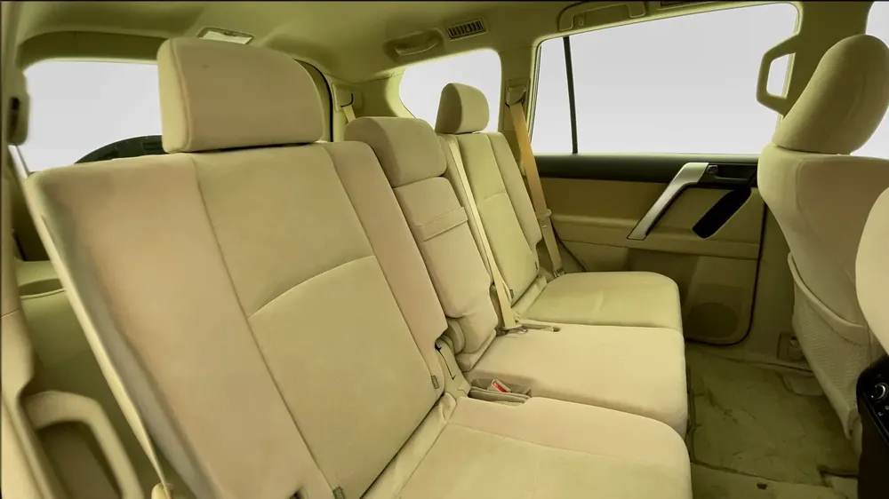 AED 2,147/month | 0 DP | Free 3 Months Warranty | Service History | TOYOTA LAND CRUISER PRADO 2023 - Image 10