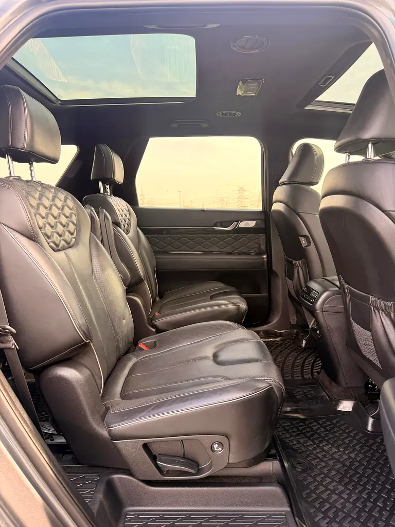 HYUNDAI PALISADE LIMITED - 2020 Panorama Roof With - 360 Camera - Image 11