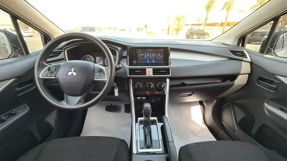 MITSUBISHI XPANDER -MEDIUM LINE 2024, GCC Specs,Original Paint, Perfect Condtion, No Accident, 2Keys - Image 10