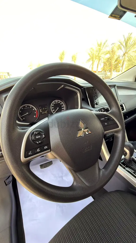 MITSUBISHI XPANDER -MEDIUM LINE 2024, GCC Specs,Original Paint, Perfect Condtion, No Accident, 2Keys - Image 11
