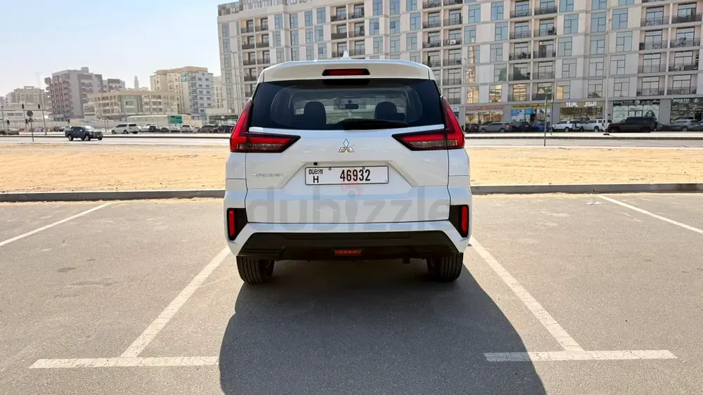 MITSUBISHI XPANDER -MEDIUM LINE 2024, GCC Specs,Original Paint, Perfect Condtion, No Accident, 2Keys - Image 4
