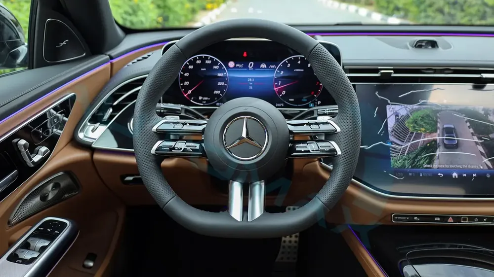 ( Eid al-Adha Offer ) 2026 Mercedes-Benz E 300 AMG 2.0T RWD GCC 0Km With 2 Years Warranty - Image 7