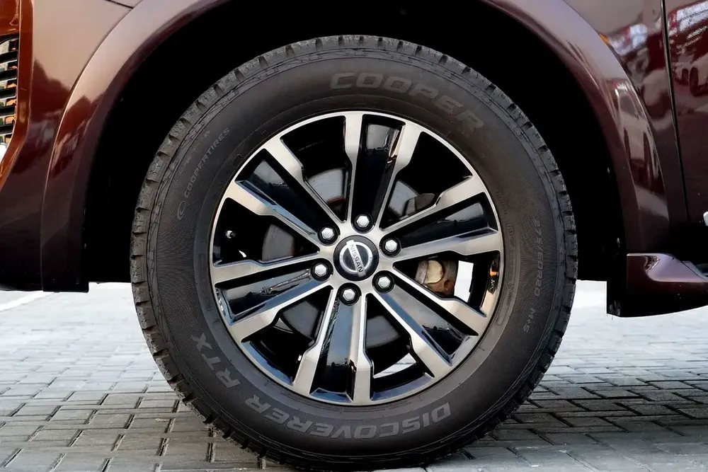 NISSAN ARMADA - Image 8
