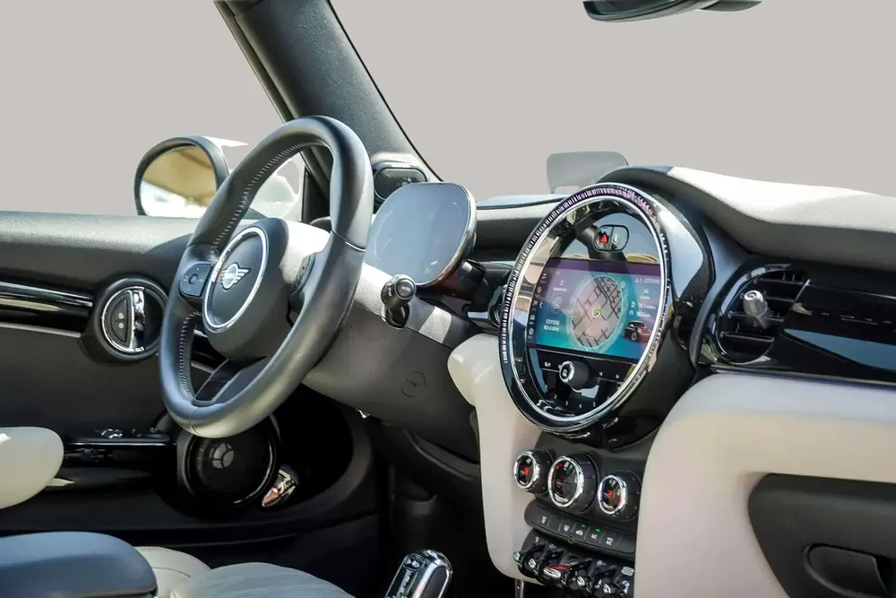 AED 1748/month | 2023 MINI Cooper  | GCC Specs | Ref#433888 - Image 10