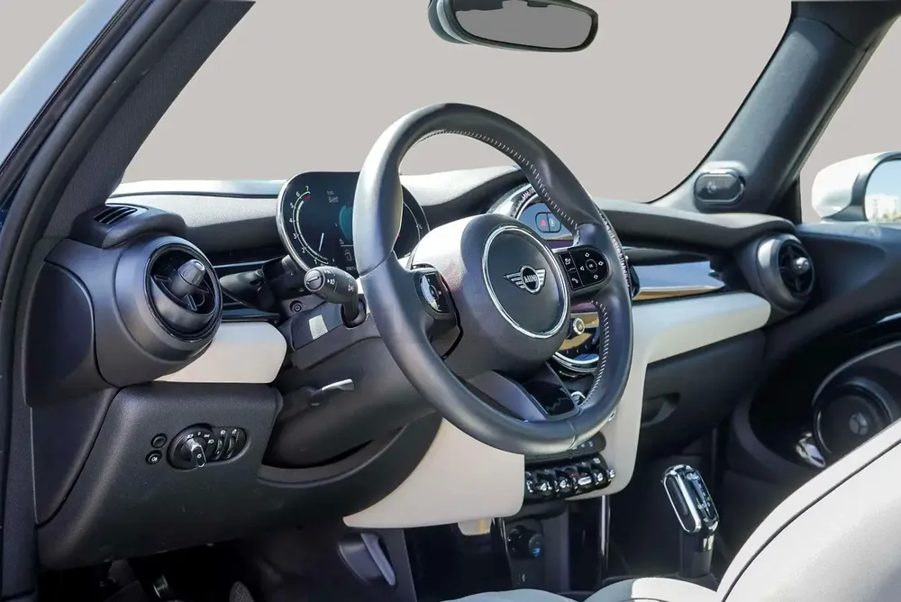 AED 1748/month | 2023 MINI Cooper  | GCC Specs | Ref#433888 - Image 11